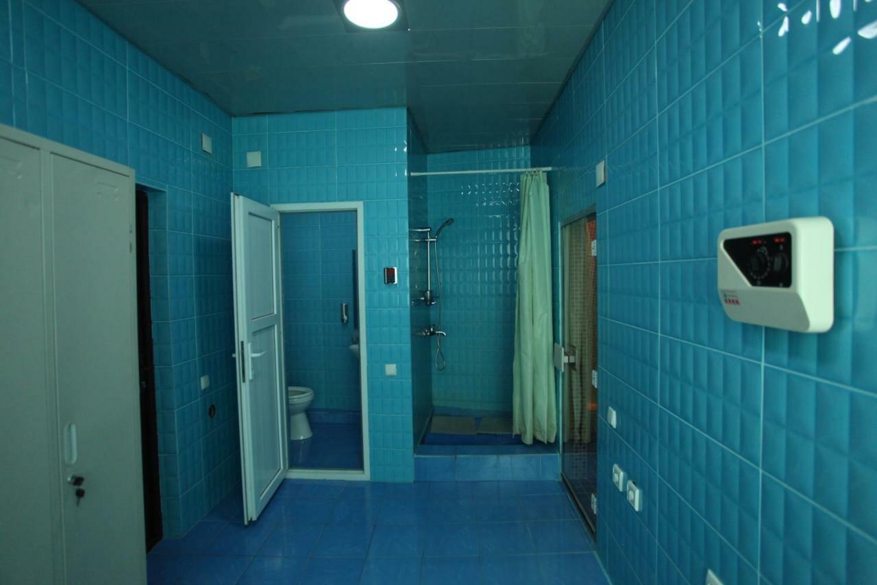 Gulistan Hotel Душанбе Экстерьер фото